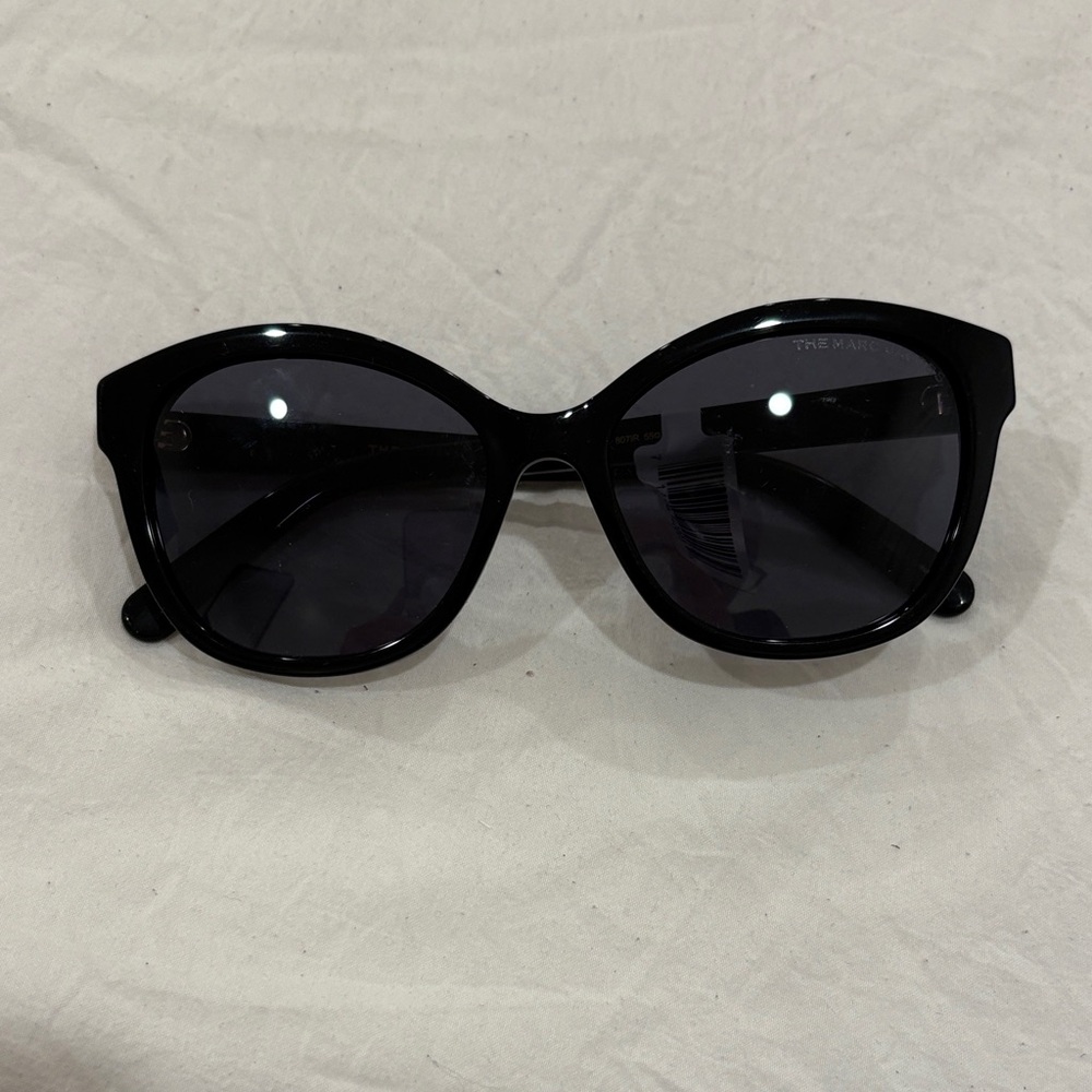 Marc Jacobs Black Oversized Cat-Eye Sunglasses